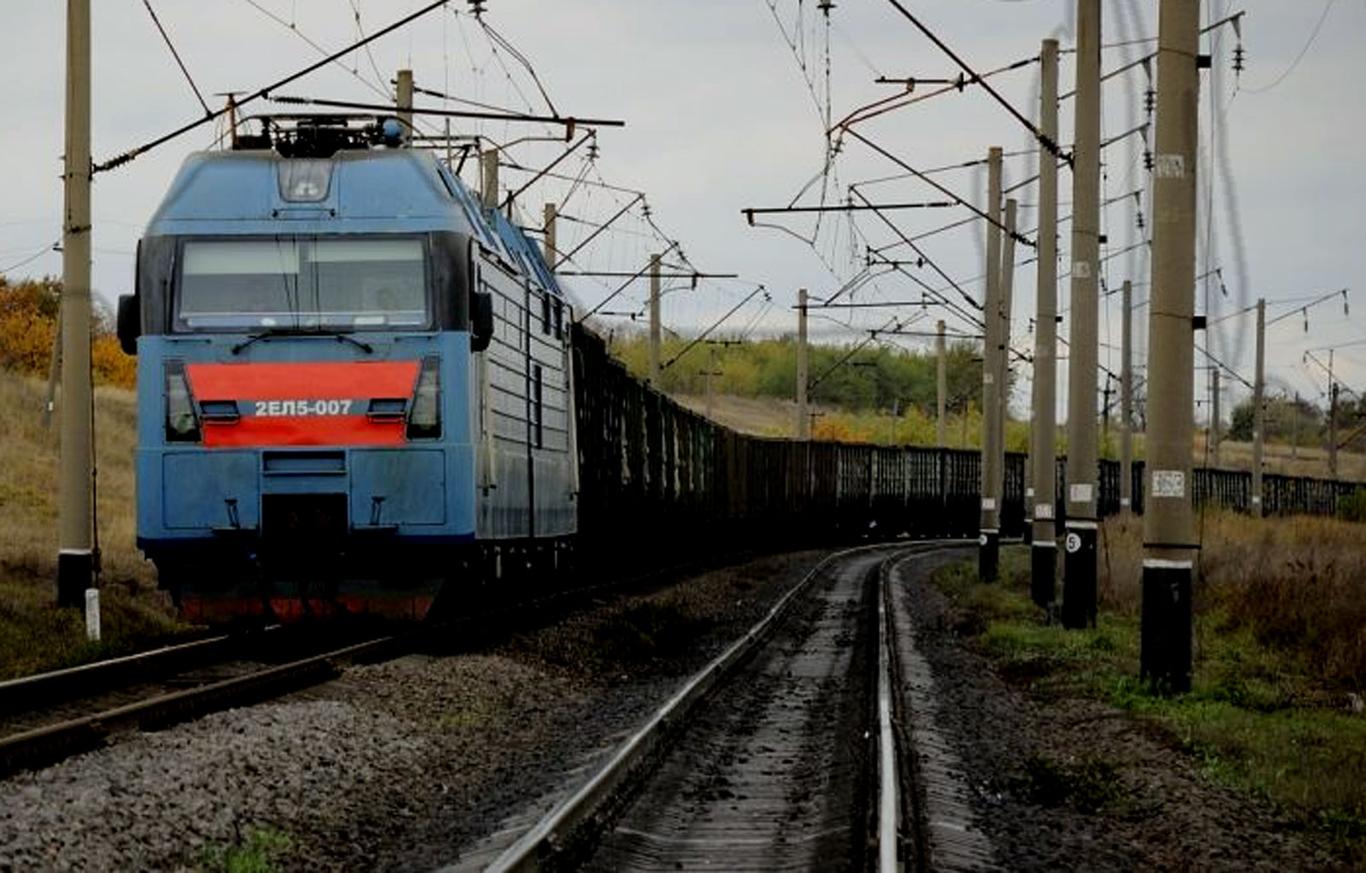 «Укрзалізниця» стала акціонерним товариством. Що це змінить?