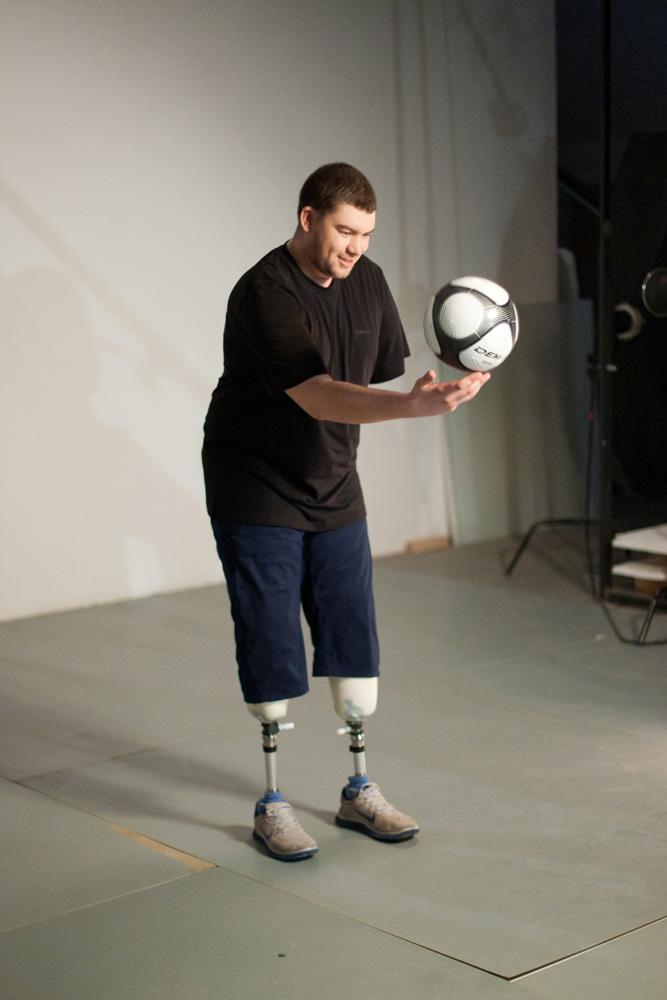 Фотовыставка с участием бойцов, потерявших конечности, откроется в Харькове