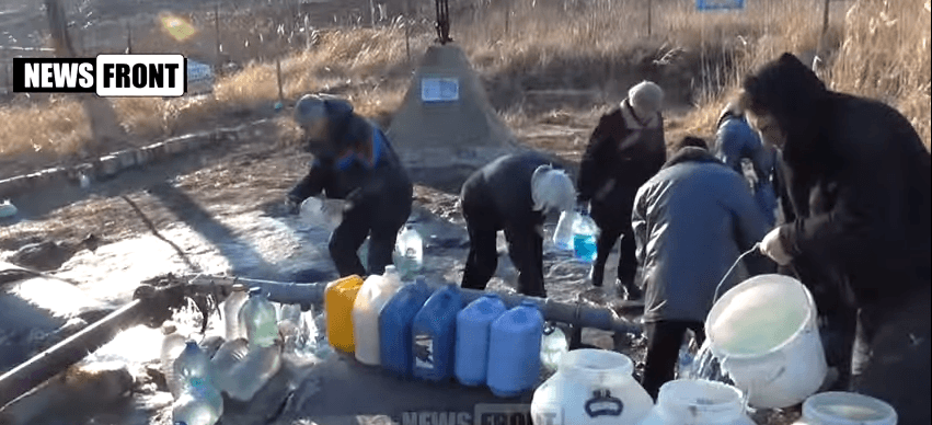 У Стаханові та сусідніх містах місяць немає води