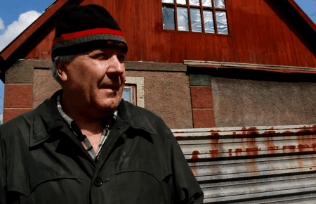 «Страшно, дуже страшно», — місцевий житель про обстріли в Авдіївці