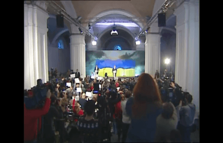 Порошенко: Україна відновить контроль на Донбасі у 2016 році