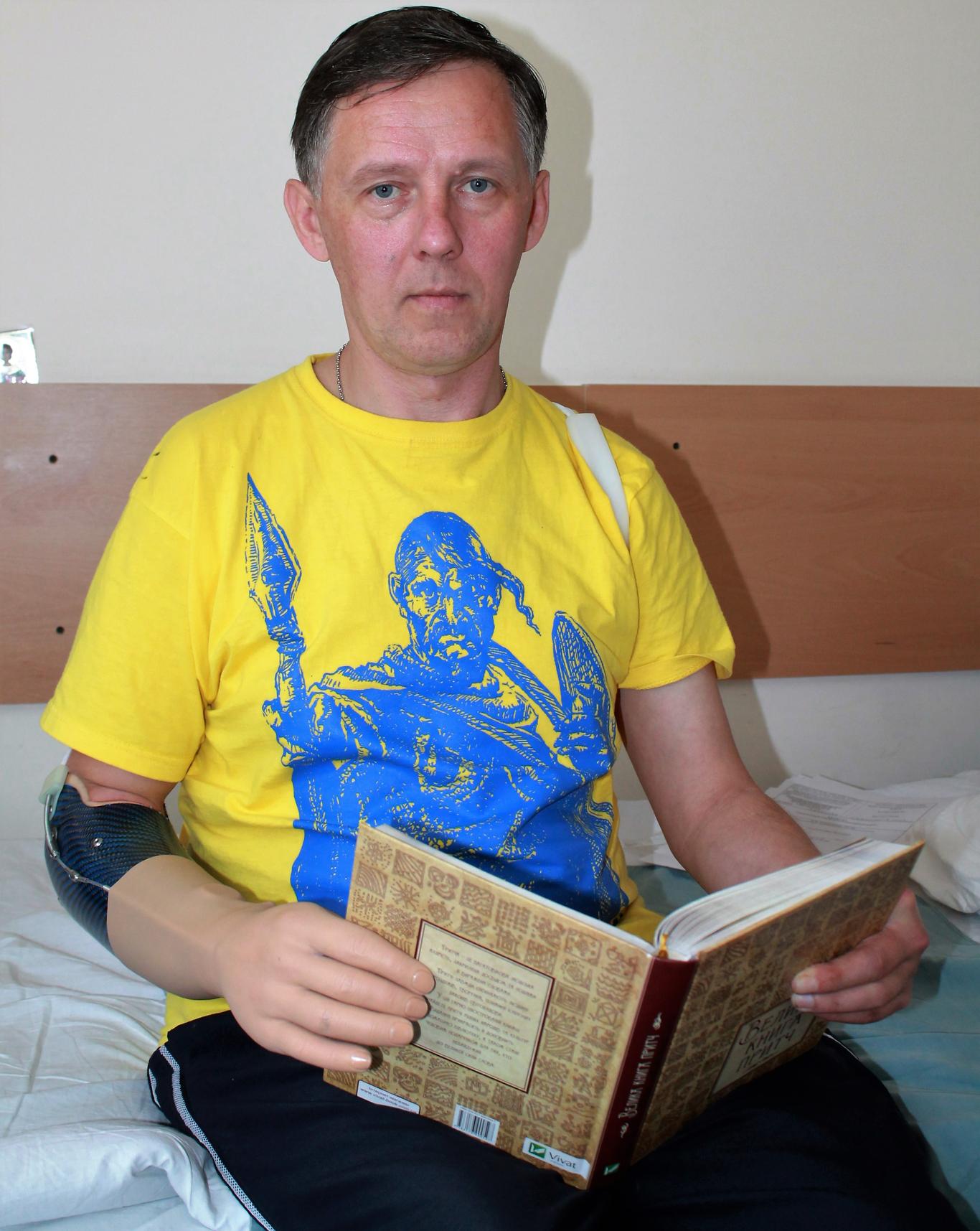 «Инвалидом себя не считаю!», — боец, потерявший руку от взрыва гранаты