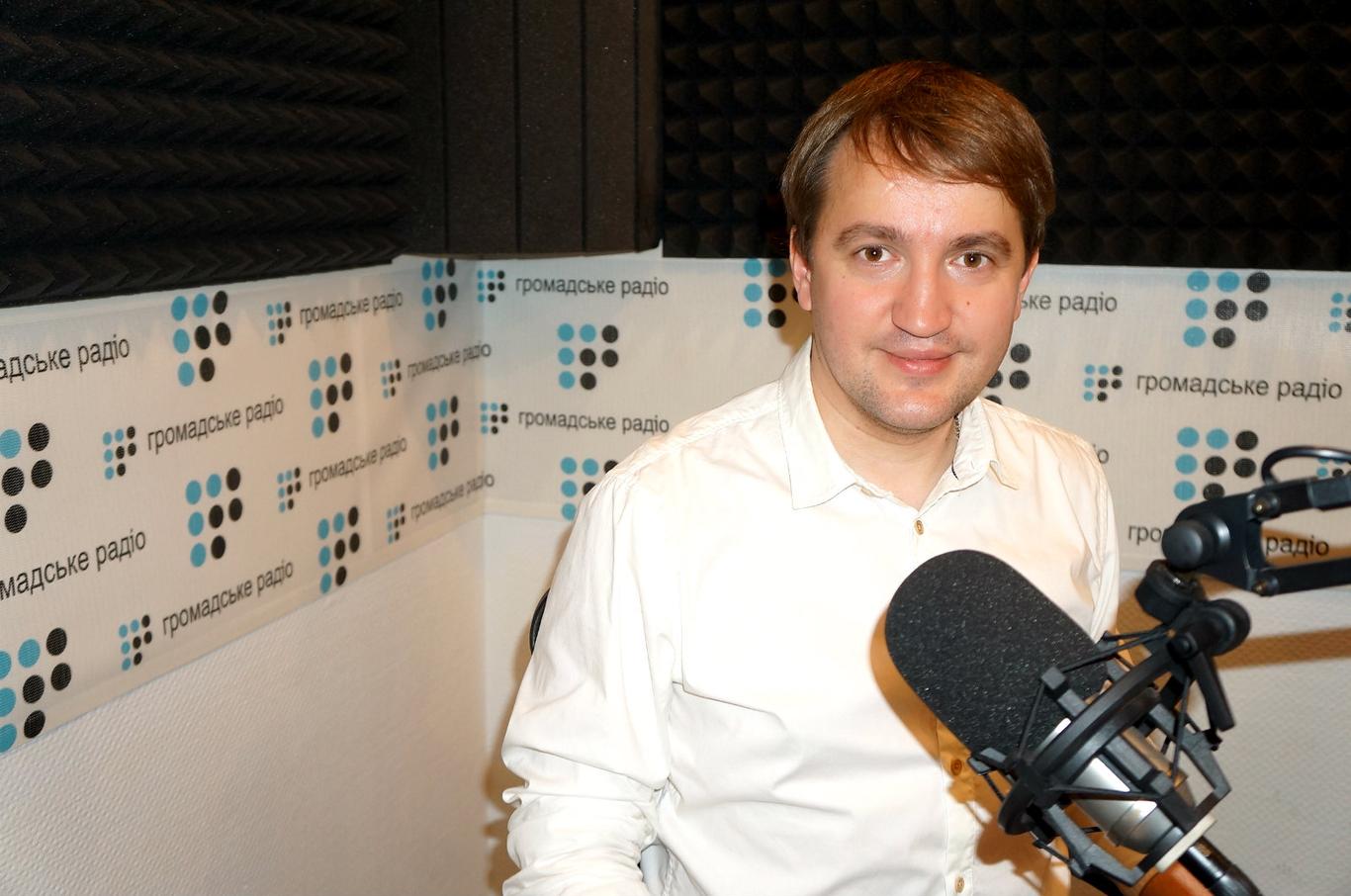 Зміни до Конституції щодо децентралізації посилять президента, — Солонтай