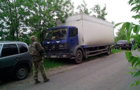 В зоні АТО водій залишив авто і втік, коли побачив правоохоронців