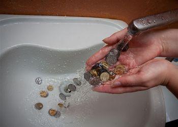 Як подорожчає гаряча вода та опалення в різних регіонах України — інфокарта