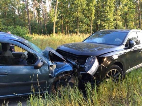 Під Києвом постраждали діти  в ДТП за участі високопосадовця Укрзалізниці