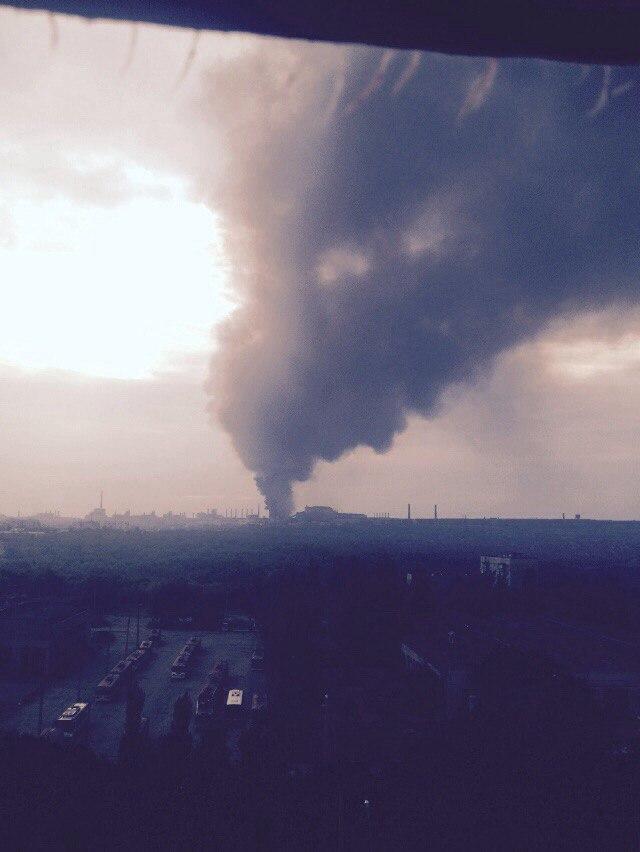 З’явилося відео пожежі в підконтрольному бойовикам Алчевську