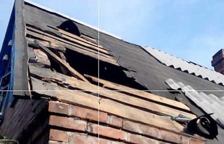 Зруйновані будинки Зайцевого — які сліди залишають гранатомети бойовиків