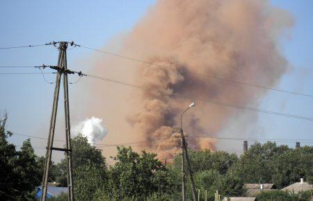 Як маріупольців отруюють ненормативні викиди з заводів — відео з дрону