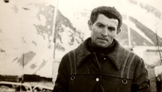 Чи захищав адвокат Медведчук поета Стуса?