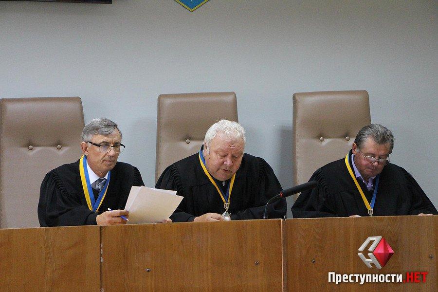 Апеляційний суд залишив під вартою поліцейського з Кривого Озера