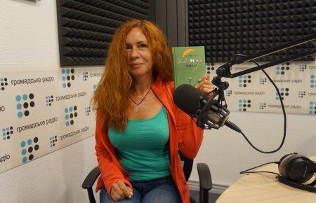 На книжке не заработаешь, разве что ты пишешь о Гарри Поттере – Анна Гин