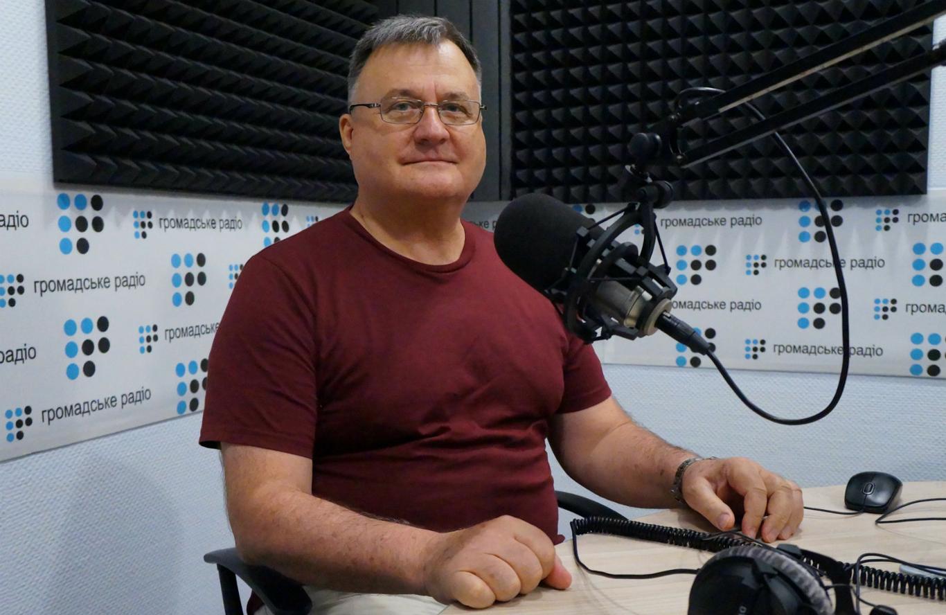 Змініть функції міністерств і гроші на гідні зарплати будуть — Бистрицький