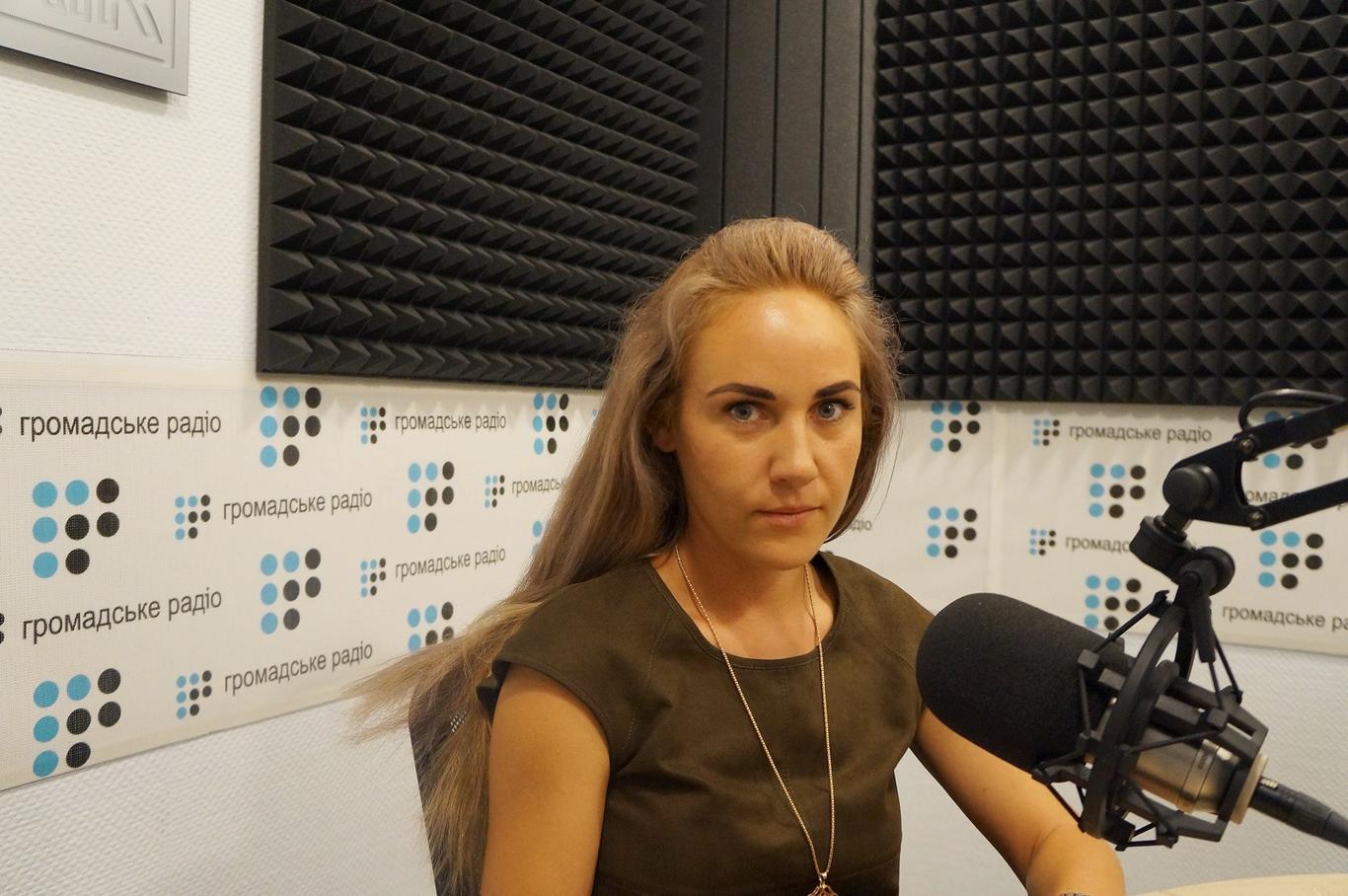 С луганской пропиской сложно передвигаться в зоне АТО, —  правозащитница