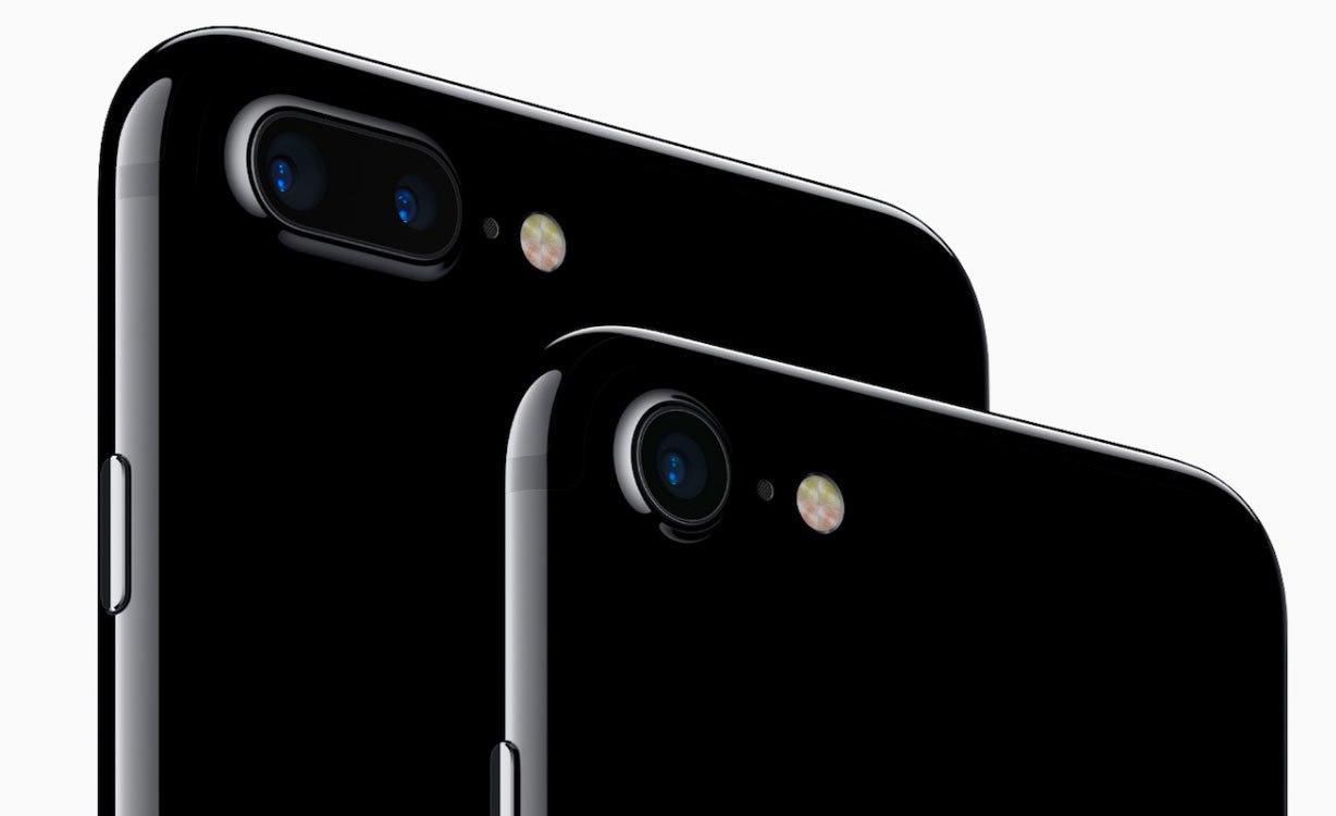 В Україні немає легальних iPhone 7 — голова ДФС