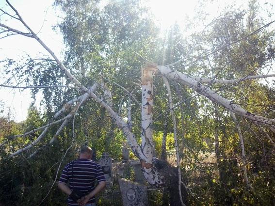 Бойовики обстріляли Авдіївку з важкої артилерії — фото, відео