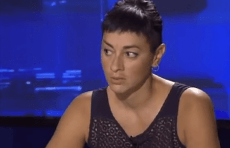 «В Луганске вдовам «ополченцев» нельзя ходить по украинским улицам» — відео