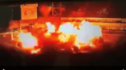 В Англії заради яскравої картинки підірвали стадіон — відео