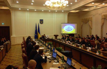 Житло за комунальні борги відбирати не будуть — Гройсман