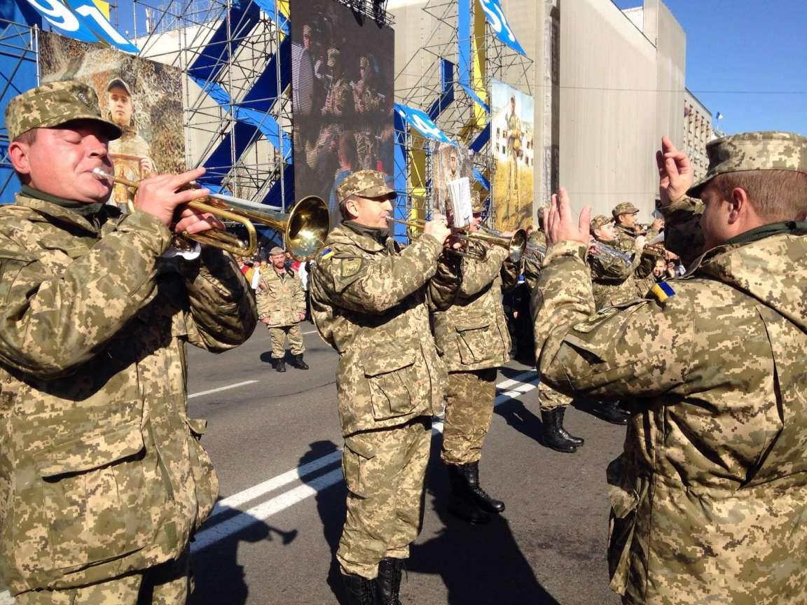 Defending Ukraine: With Arms, Dialogue or Systems Change?