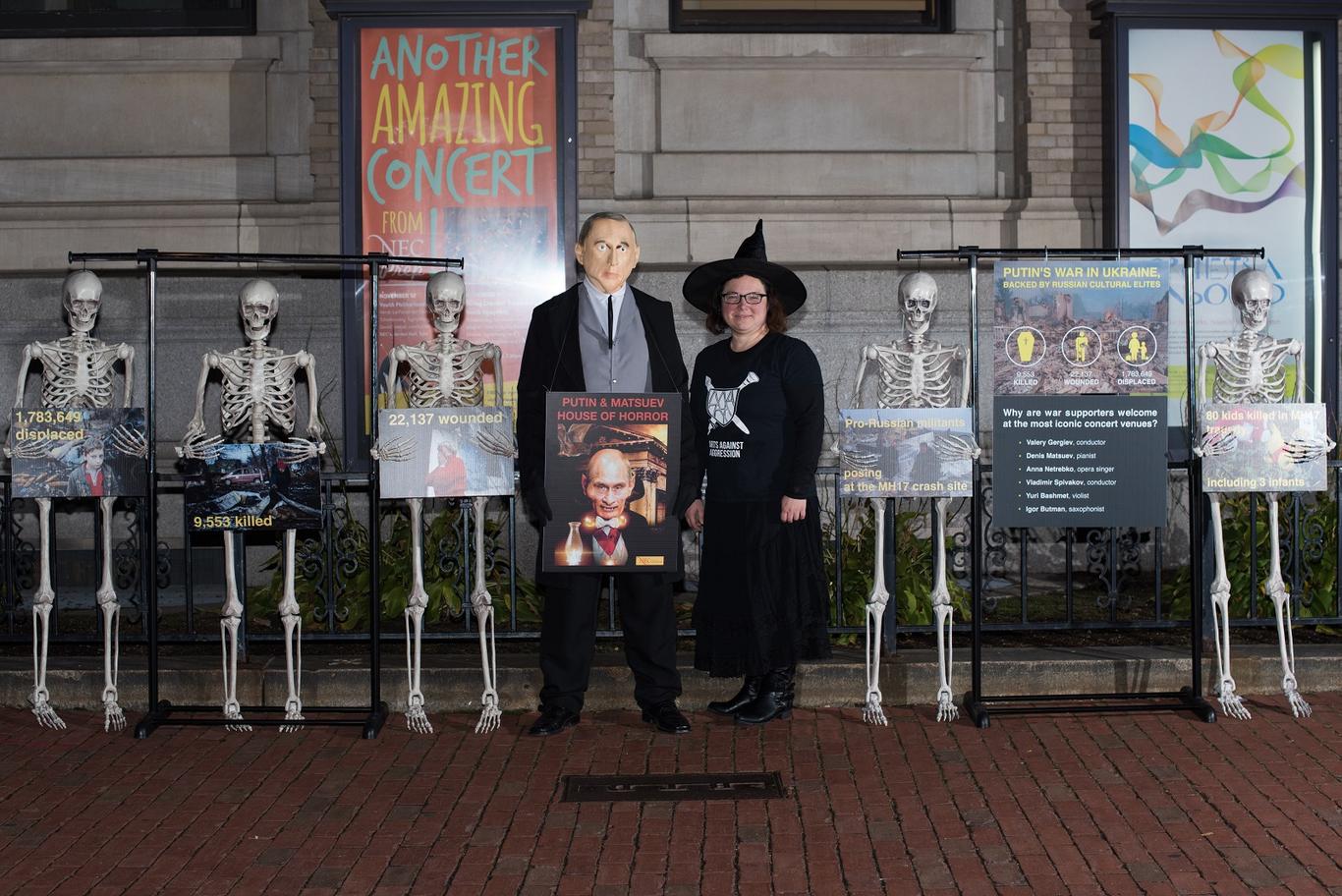 «Arts Against Aggression» призывает бойкотировать Сукачева и Мацуева