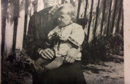 «Дали на збори годину, прадіда і мене викинули на підлогу» — свідок депортації до Сибіру в 1947