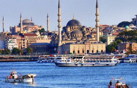 Американських дипломатів вивозять зі Стамбула