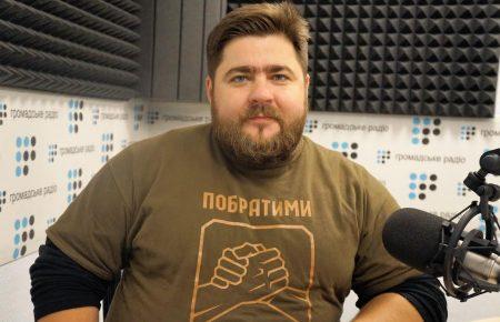 Обнимашки всегда лучше, чем «давай бухнем», — военный психолог