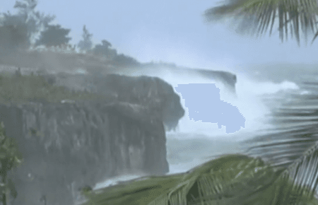На острови Карибського моря обрушився потужний ураган — відео
