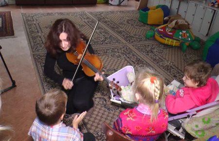 Скрипалька з Берліна провела тиждень у зоні АТО