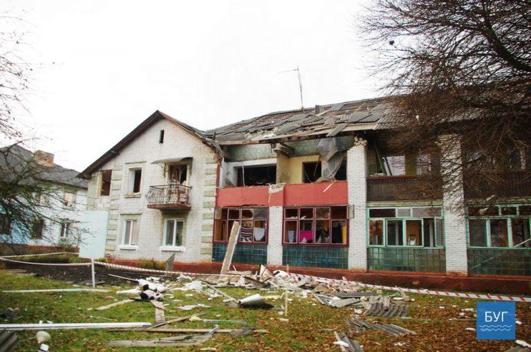 На Волині у житловому будинку стався вибух - фото, відео