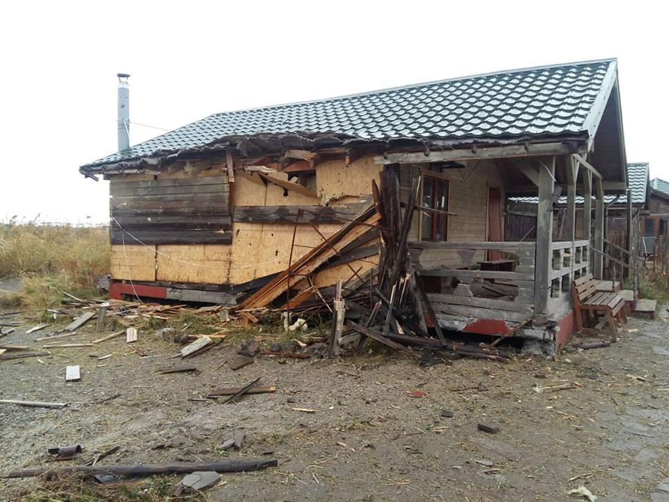 В Маріуполі через обстріли 600 будинків залишились без газу - фоторепортаж