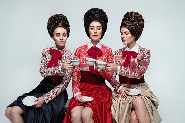 Нова українська #13: Panivalkova