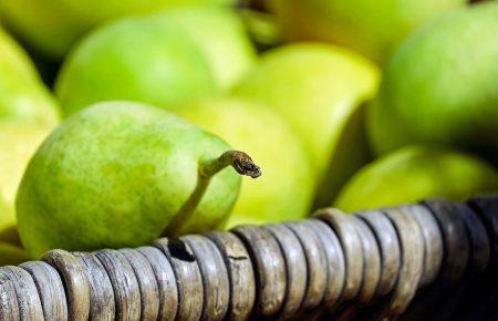 Смачна країна. Запечені груші з мигдалем