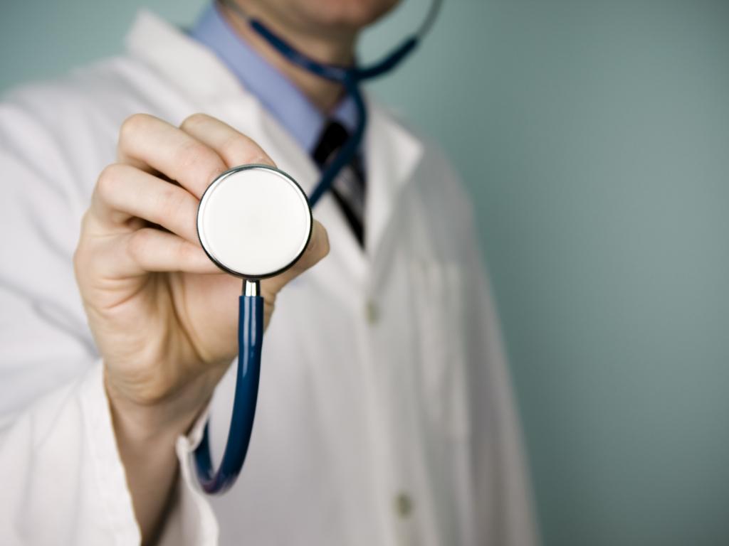 В окупованому Сімферополі заявили про гострий дефіцит медперсоналу