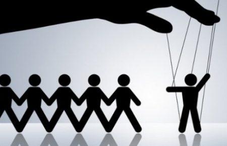 На кого розрахована путінська пропаганда та як вона працює?