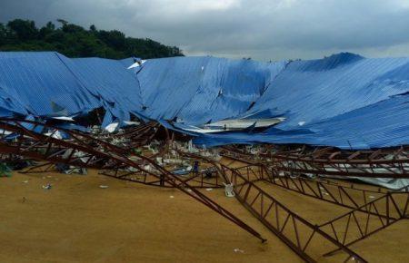 60 людей загинули у Нігерії під завалами церкви — фото
