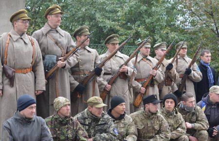 У Києві придушать більшовицький заколот, — реконструктор