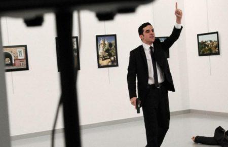 У Туреччині затримали організатора виставки, де було вбито російського посла