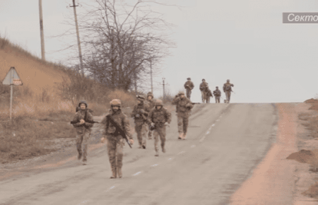 Бійці "Азову" провели марш-кидок ВІДЕО