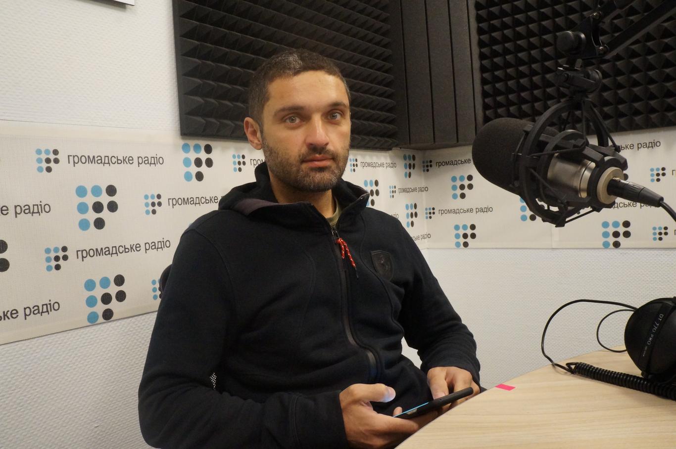 Передноворічний дерибан бюджетних коштів: дороги, яких не існує