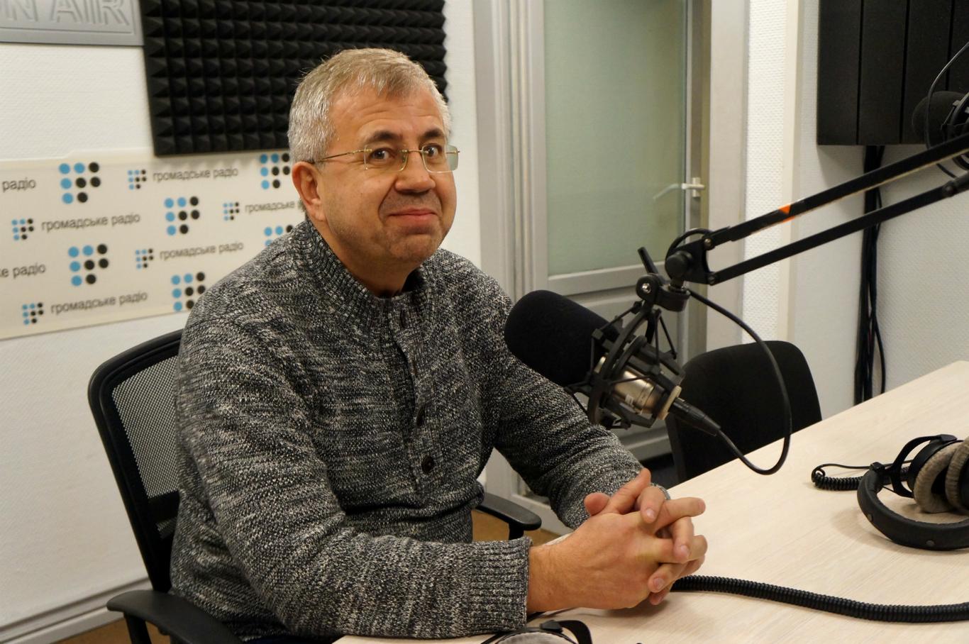 Назаренко: Українці повинні мати право за невелику суму завезти в країну автомобіль