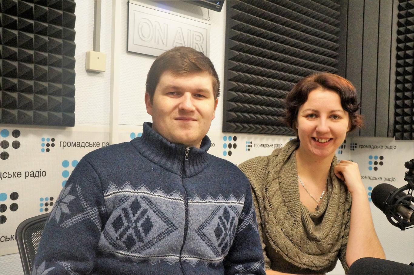 Як колядують та вертепують у Донецьку?