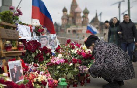 Після маршу пам'яті Бориса Нємцова біля його меморіалу затримали 6 людей