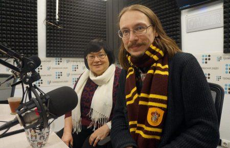 «Книгу заборон і таємниць» підлітки «змітають» з книгарень