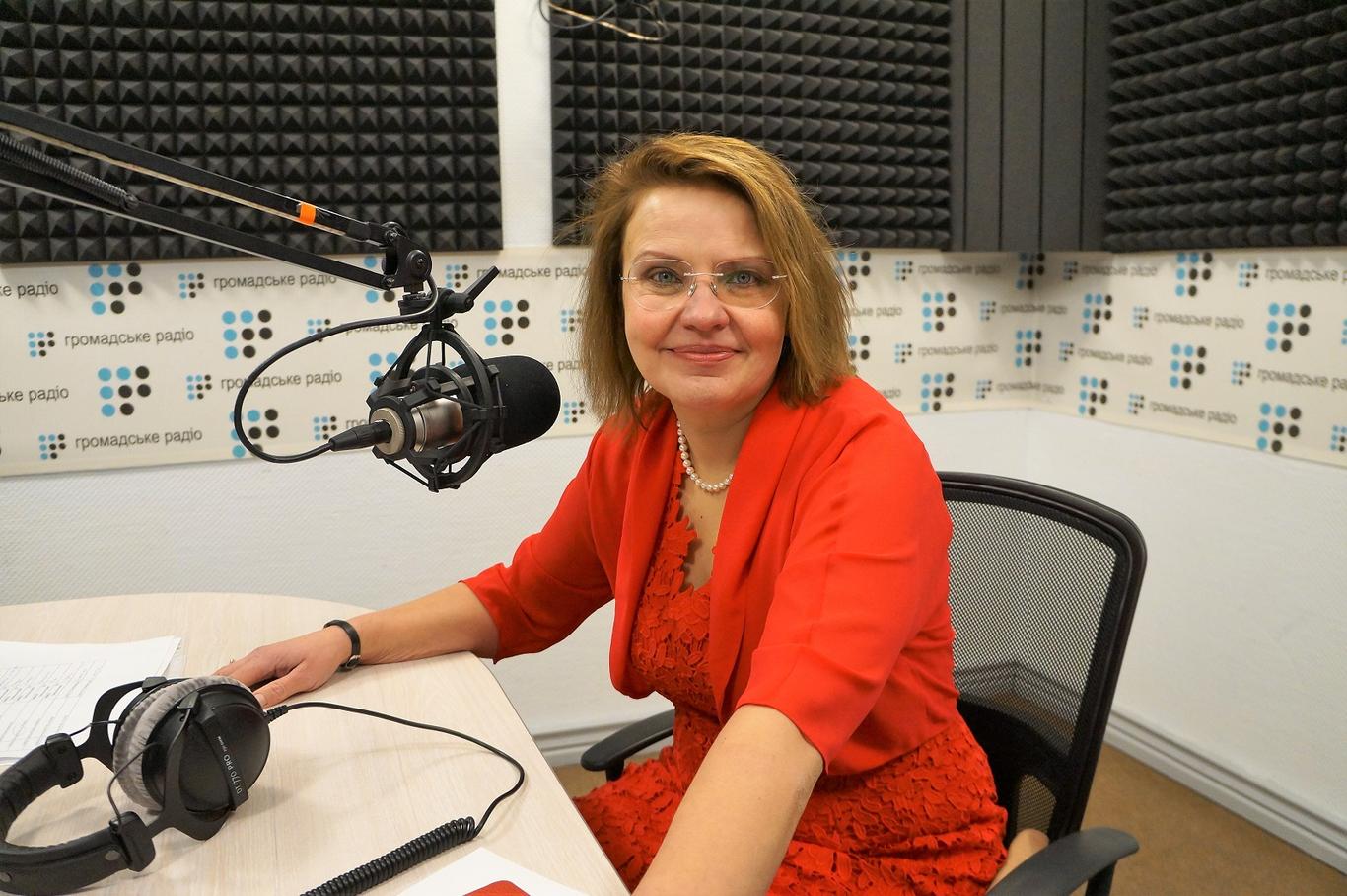 Как успокоить детей во время обстрелов?