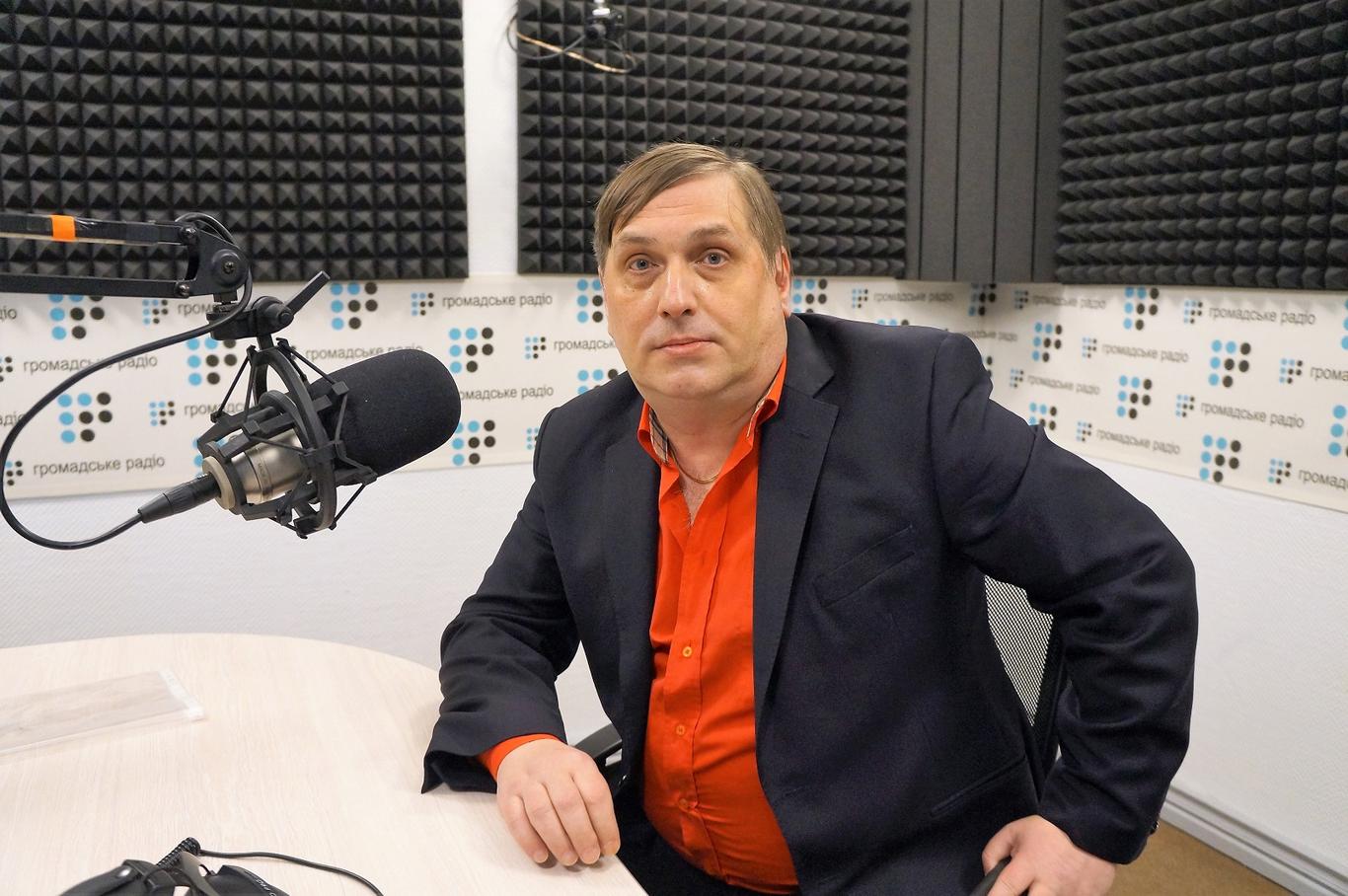 Вероятно, фанаты «Райо Вальекано» записались в боевики «ДНР» через Гиркина, — Савинов