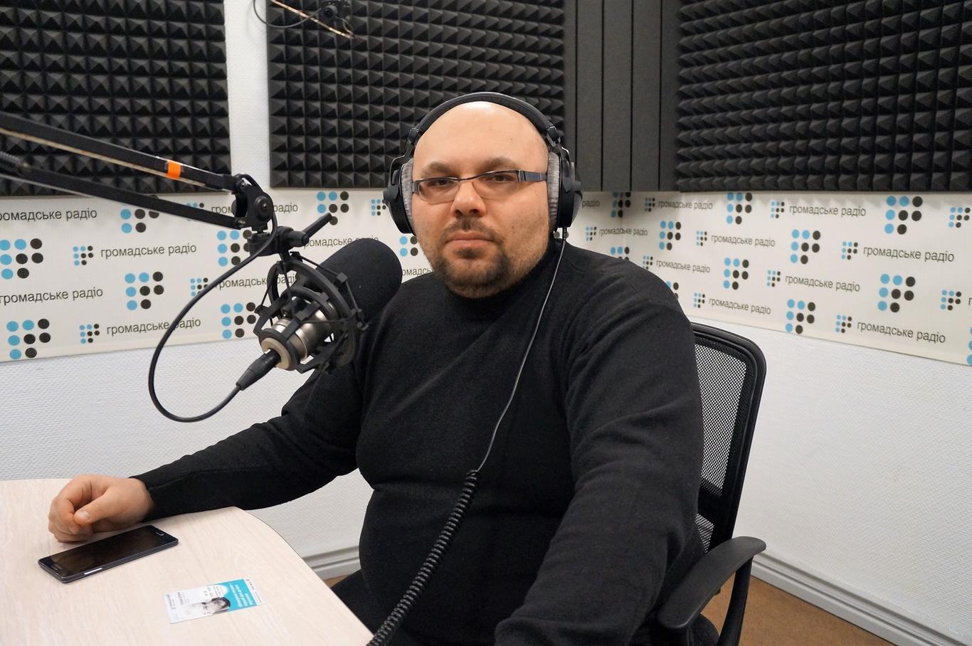 Многие музыканты уехали из Донецка, не размахивая при этом флагами, — Путинцев