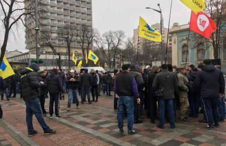 Під Радою мітингували власники авто з іноземними номерами (ВІДЕО)