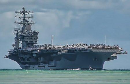 США відправила один з найбільших у світі бойових кораблів в сторону КНДР
